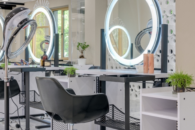 Best Places in City Plaza for Beauty Glow-Ups on a Budget