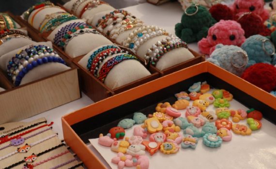 Best Accessory Shops in City Plaza to Complete Your Outfit